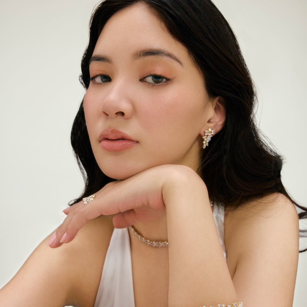 Vinca Cluster Earring